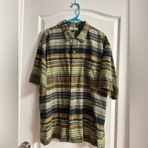 Tommy Bahama Wood Button Up Top Size XL.  1003